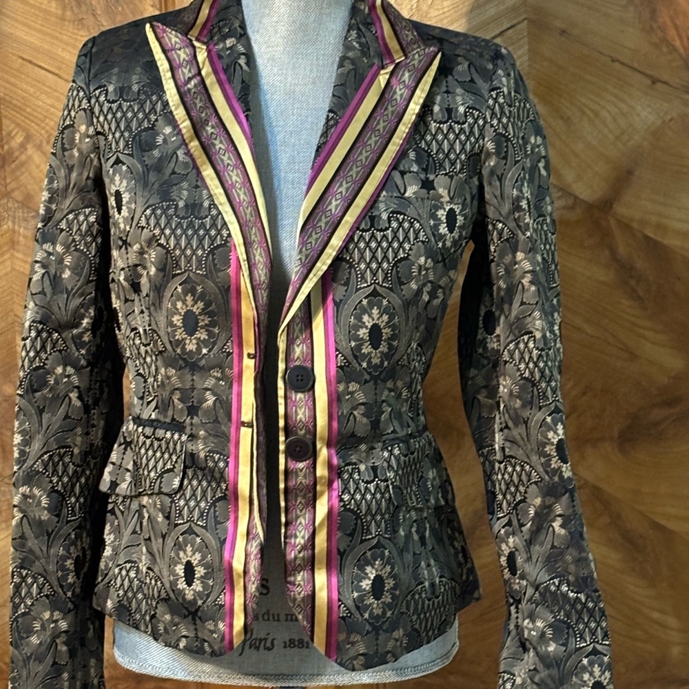 Robert Graham Women’s Silk Cotton Blazer Size 6 NWT